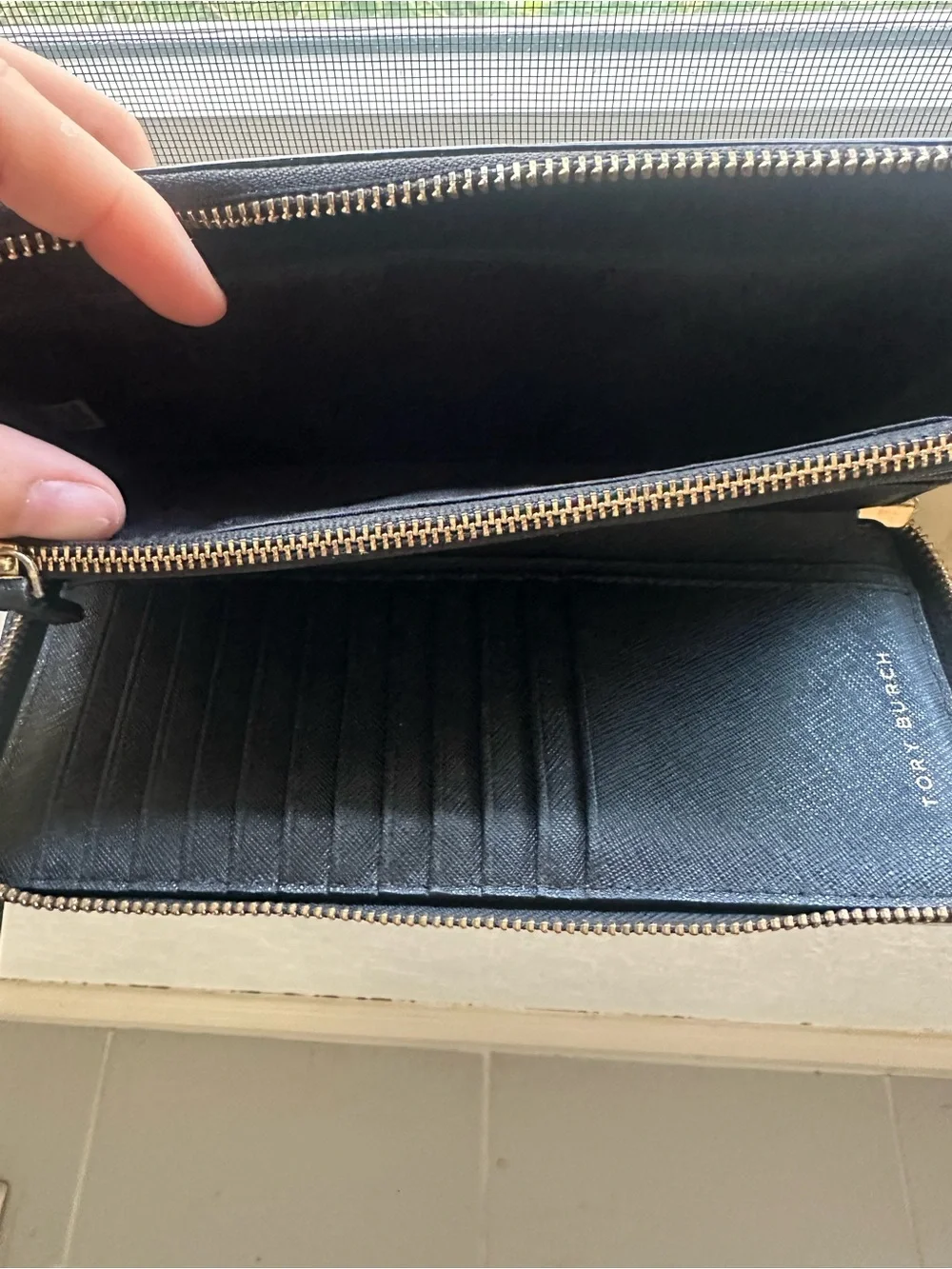 Tory Burch Black Leather Zip Wallet with Gold Logo